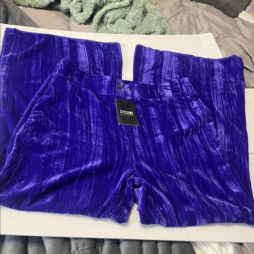 NWT STYLEWE Vibrant Purple Velvet Trousers size L